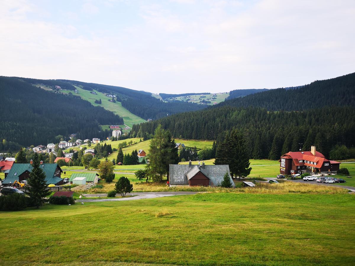 Penzion Lesni Pramen Pec pod Snezkou Luaran gambar